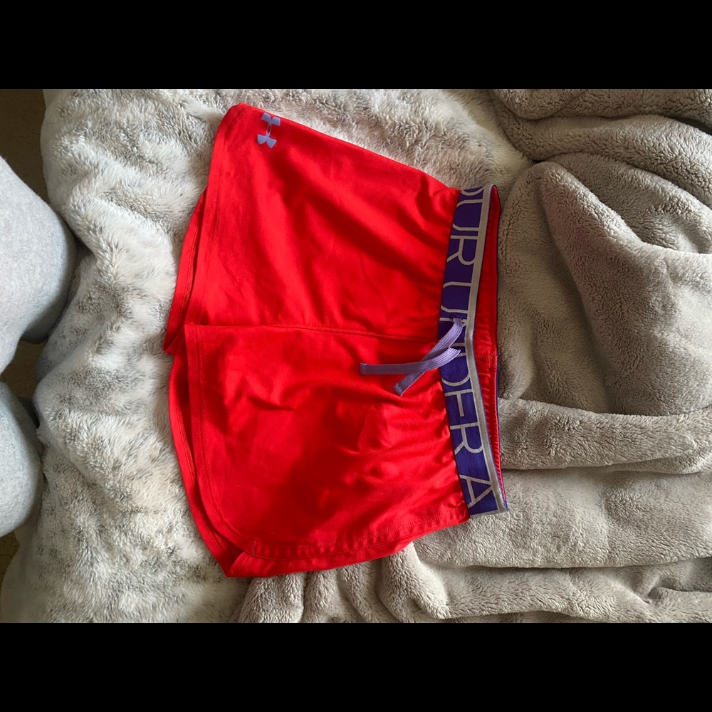 Under Armour YLG Loose Fit Athletic Shorts